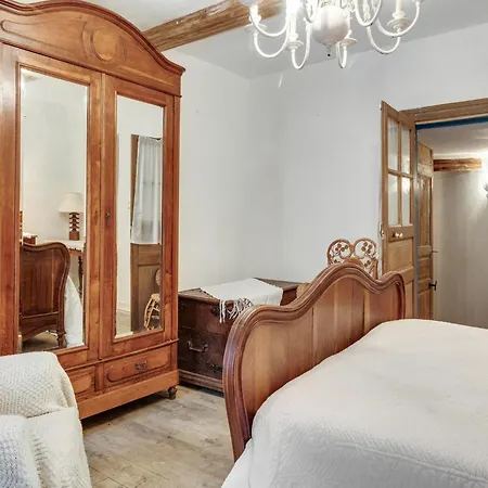 Charming In Viroinval