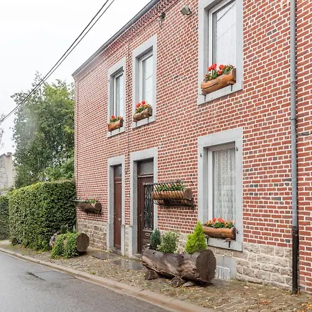 Prázdninový dům Charming In Viroinval